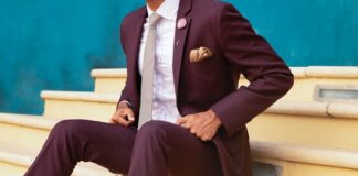 Jak złożyć poszetkę?