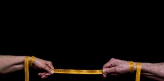 W jakiej odleglosci sadzic morele?