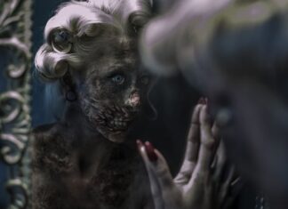 Z jakiego miasta pochodzi kabaret Neonówka?