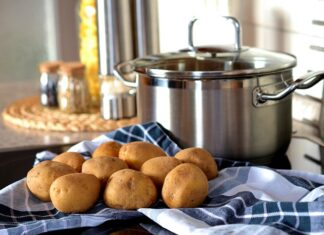 Czy gotować kasze dla ptaków?