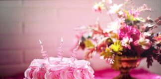 Co wlozyc do srodka tortu?