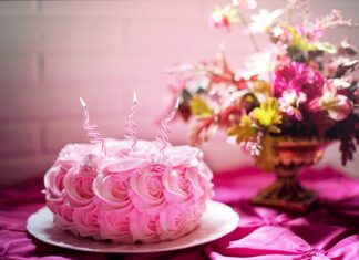 Co wlozyc do srodka tortu?