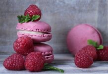 Jak powinno się jeść banana? Jak powinno się jeść banana?