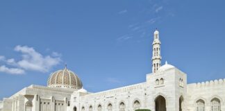 Jak się nazywa główny przełożony zakonu?